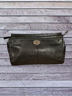 NWT Coach Black Park Leather Turnlock Wristlet Clutch